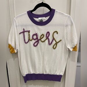 Queen of Sparkles “tigers” top - size small